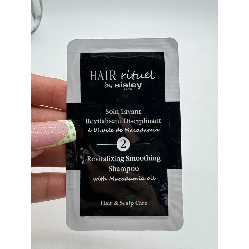 Hair Rituel by Sisley Revitalizing Smoothing Shampoo Macadamia Oil 8ml Sample